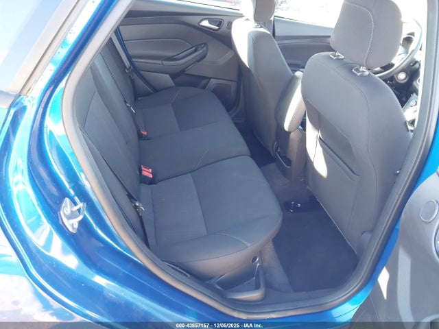 1FADP3M22JL205190 Ford FOCUS SEL
