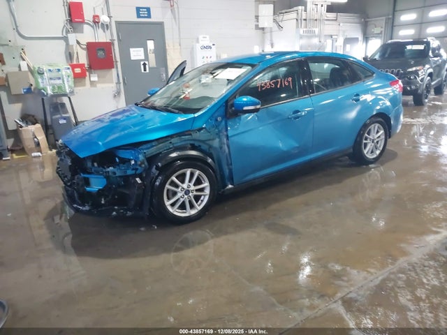 Ford FOCUS SE 2016 1FADP3F22GL210962 Image 2