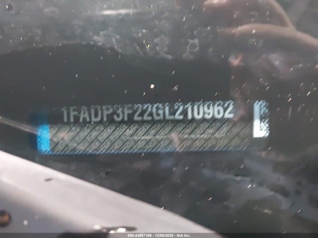 Ford FOCUS SE 2016 1FADP3F22GL210962 Image 9