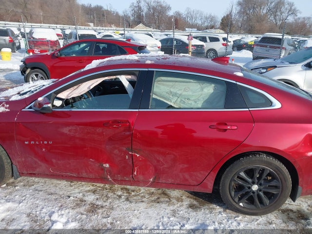 1G1ZE5ST2HF237099 Chevrolet MALIBU 1LT