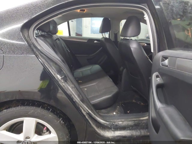 43857196 :رقم المزاد ، 3VWLL7AJ2EM405556 vin ، 2014 Volkswagen Jetta 2.0l Tdi مزاد بيع
