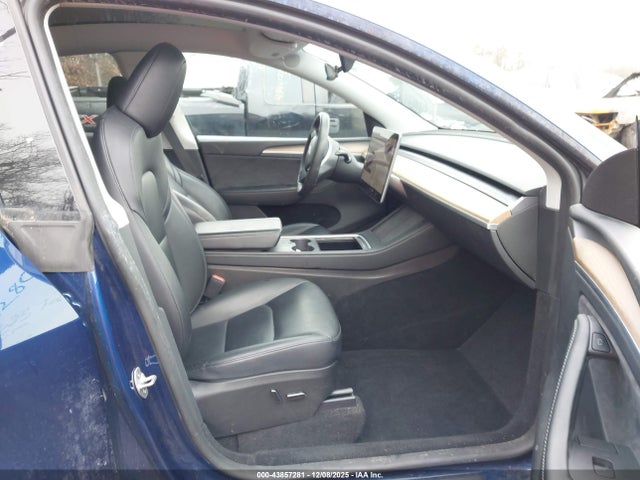 2023 TESLA MODEL Y 7SAYGDEE6PA159918 Photo 4