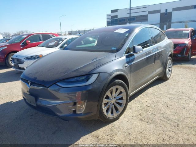 2020 TESLA MODEL X 5YJXCDE2XLF271922 Photo 1