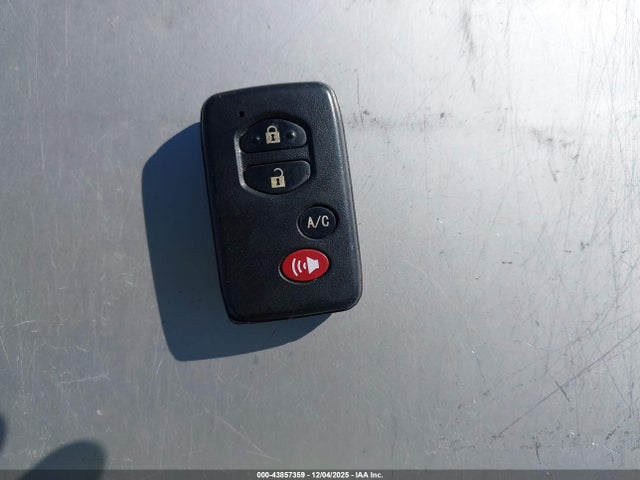 JTDZN3EU0E3353608 Toyota Prius V Two