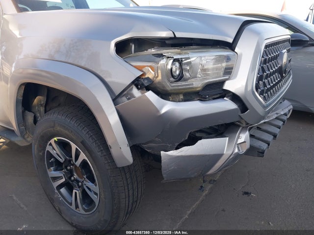 3TMBZ5DN6KM017628 Toyota Tacoma Trd Sport