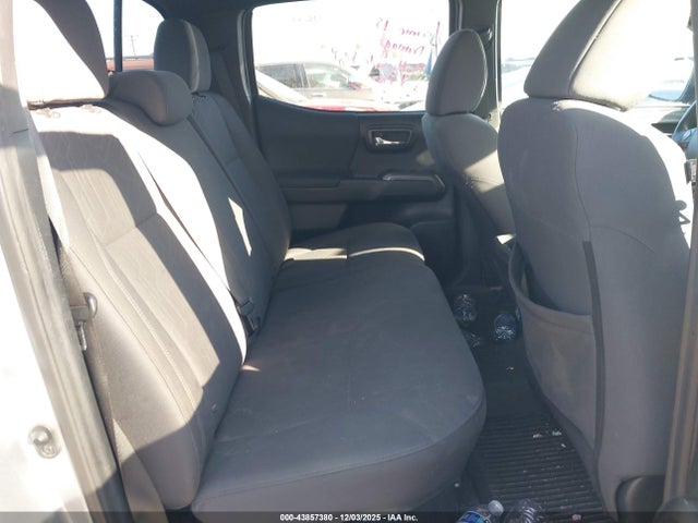 3TMBZ5DN6KM017628 Toyota Tacoma Trd Sport