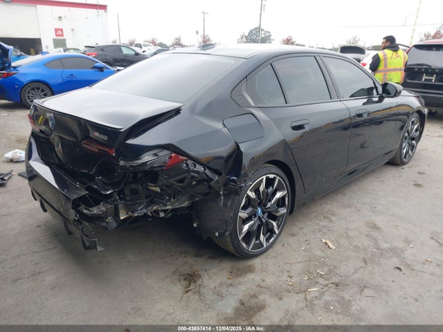 WBY43FK07RCP82431 BMW I5 M60