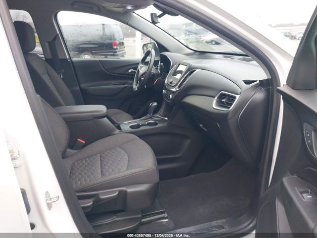 2019 CHEVROLET EQUINOX 2GNAXUEV3K6244609 Photo 4