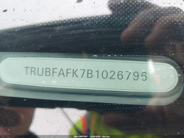 2011 AUDI TT TRUBFAFK7B1026796 Photo 8