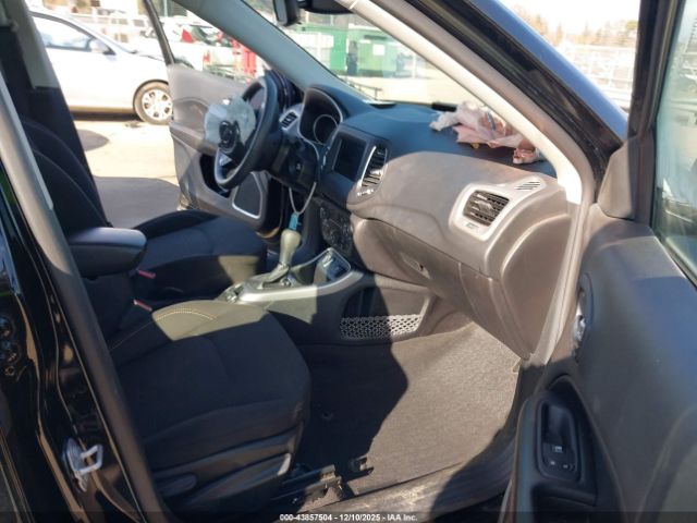 2021 JEEP COMPASS 3C4NJCABXMT505220 Photo 4