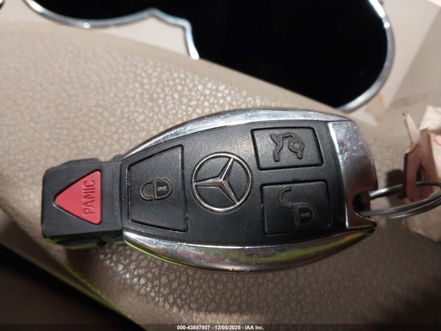 Продажа на аукционе авто 2011 Mercedes-benz C 300 Luxury 4matic, vin: WDDGF8BB9BR165561, номер лота: 43857507