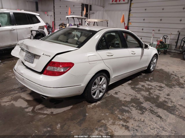 Продажа на аукционе авто 2011 Mercedes-benz C 300 Luxury 4matic, vin: WDDGF8BB9BR165561, номер лота: 43857507