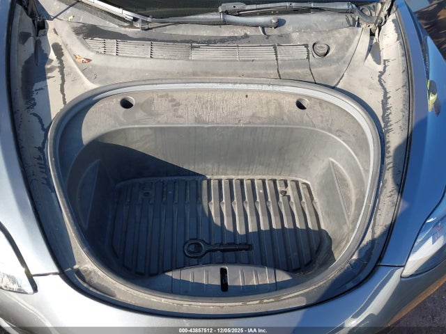 2022 TESLA MODEL 3 5YJ3E1EB1NF111101 Photo 9