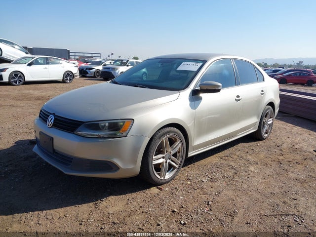 3VWD17AJ7EM273422 Volkswagen Jetta 1.8t Se