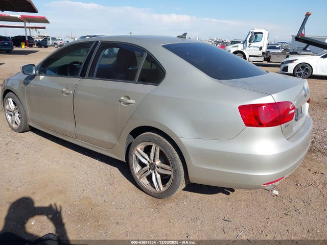 3VWD17AJ7EM273422 Volkswagen Jetta 1.8t Se