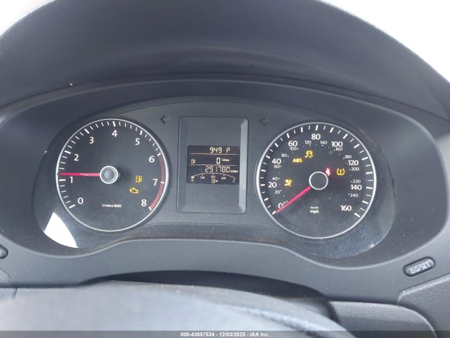 3VWD17AJ7EM273422 Volkswagen Jetta 1.8t Se