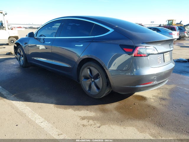 2020 TESLA MODEL 3 5YJ3E1EA9LF643930 Photo 2