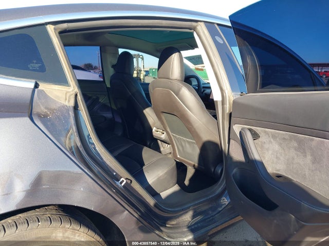 2020 TESLA MODEL 3 5YJ3E1EA9LF643930 Photo 7