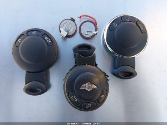 2010 MINI COOPER WMWMF3C50ATZ22158 Photo 10