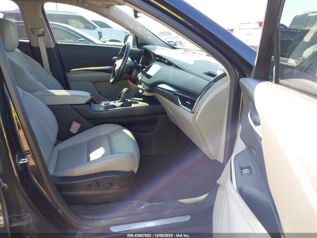 2023 CADILLAC XT4 1GYAZAR4XPF120184 Photo 4