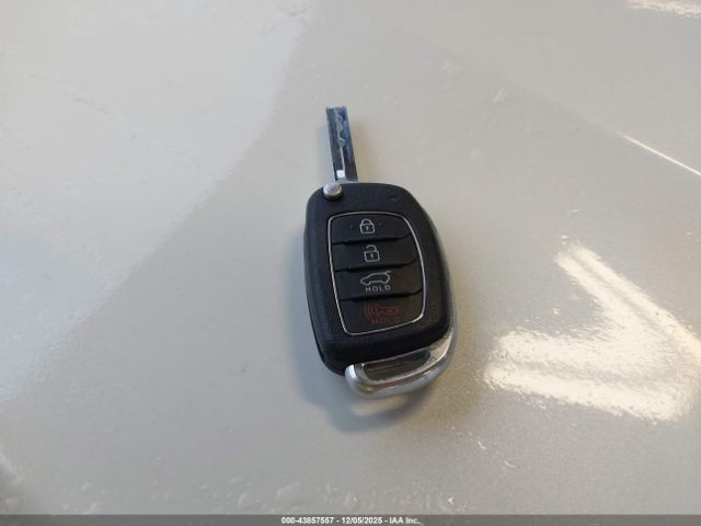 2017 HYUNDAI SANTA FE SPORT 5NMZUDLB0HH021300 Photo 10