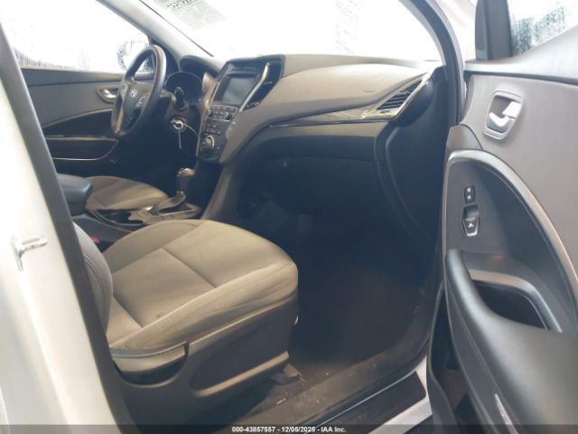 2017 HYUNDAI SANTA FE SPORT 5NMZUDLB0HH021300 Photo 4