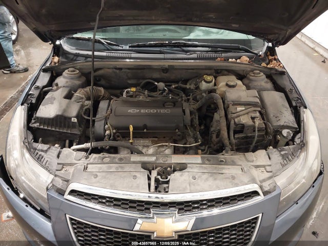 1G1PA5SH8E7240612 Chevrolet Cruze Ls Auto