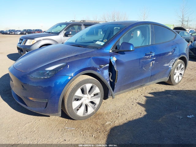 2023 TESLA MODEL Y 7SAYGDEE6PA178257 Photo 1