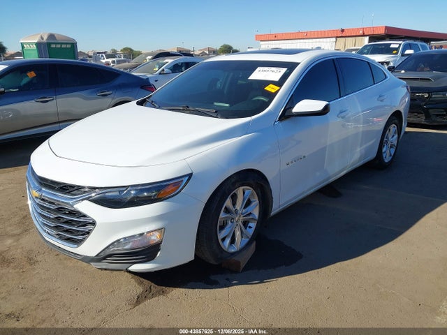 Chevrolet MALIBU LT 2019 1G1ZD5ST6KF225337 Image 2