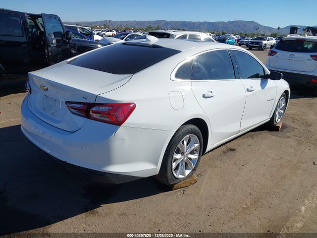 Chevrolet MALIBU LT 2019 1G1ZD5ST6KF225337 Image 4
