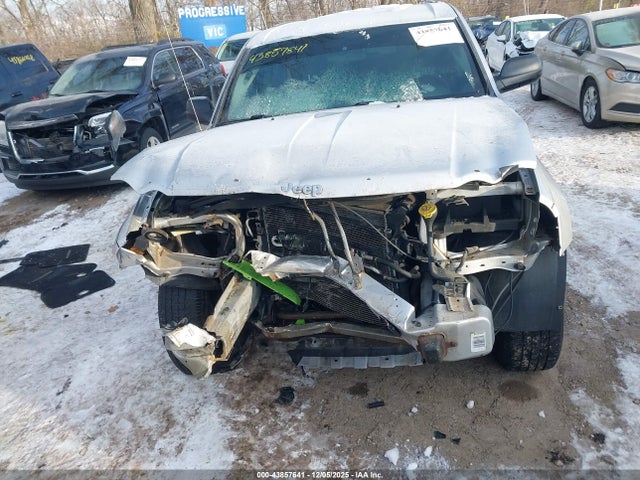 Продаж на аукціоні авто 2008 Jeep Grand Cherokee Laredo, vin: 1J8GR48K48C215739, номер лоту: 43857641