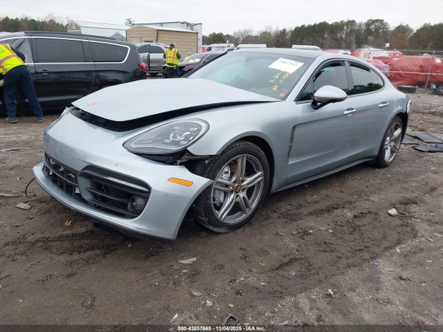 2023 PORSCHE PANAMERA WP0AJ2A75PL101018 Photo 1