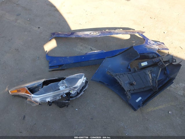 3KPF24AD8KE109362 KIA Forte Lxs