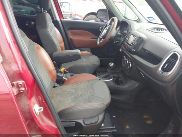 2015 FIAT 500L ZFBCFADH4FZ036489 Photo 4