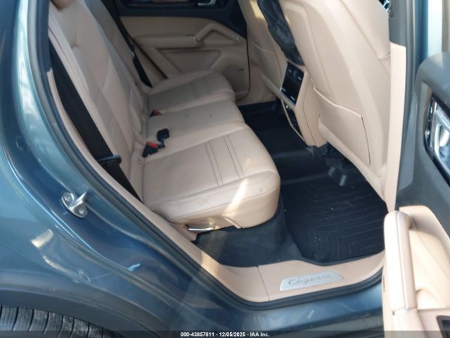 2019 PORSCHE CAYENNE WP1AA2AY1KDA06563 Photo 7
