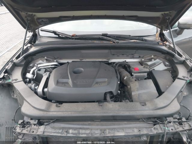 2019 VOLVO XC60 LYVA22RL3KB283765 Photo 9