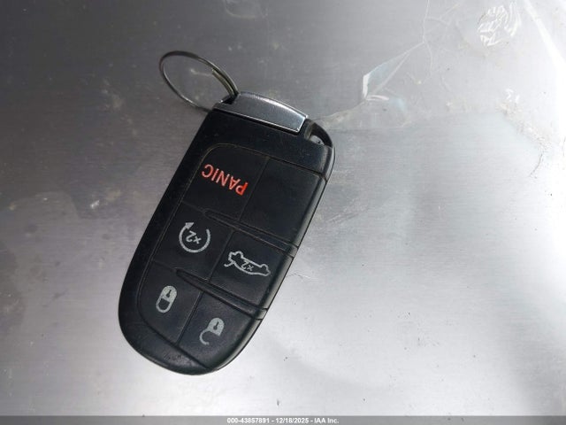 2C3CDXHGXFH915880 Dodge Charger Sxt