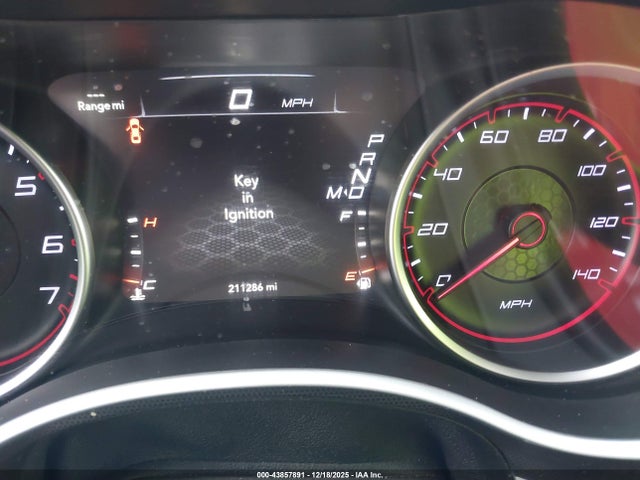 2C3CDXHGXFH915880 Dodge Charger Sxt