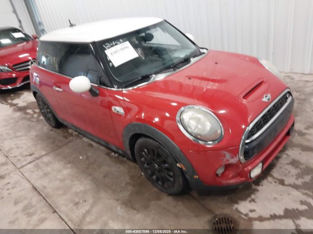 2015 MINI HARDTOP WMWXP7C51F2A34732