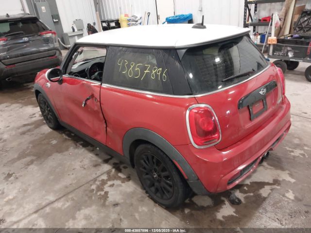 2015 MINI HARDTOP WMWXP7C51F2A34732 Photo 2