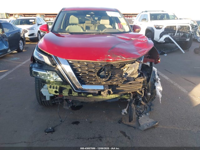 5N1BT3BA8PC671525 Nissan Rogue Sv Fwd