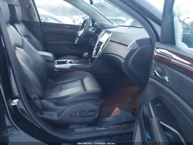 2016 CADILLAC SRX 3GYFNEE3XGS530033 Photo 4