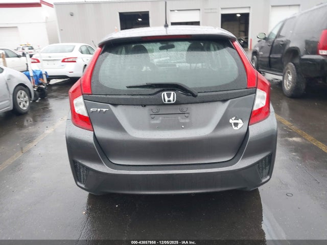 43857958 :رقم المزاد ، 3HGGK5H59GM700856 vin ، 2016 Honda Fit Lx مزاد بيع