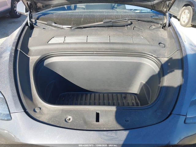 2023 TESLA MODEL Y 7SAYGDEE6PA061617 Photo 9
