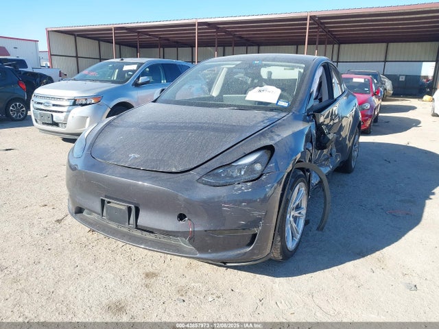 2023 TESLA MODEL Y 7SAYGDEE6PA061617 Photo 1