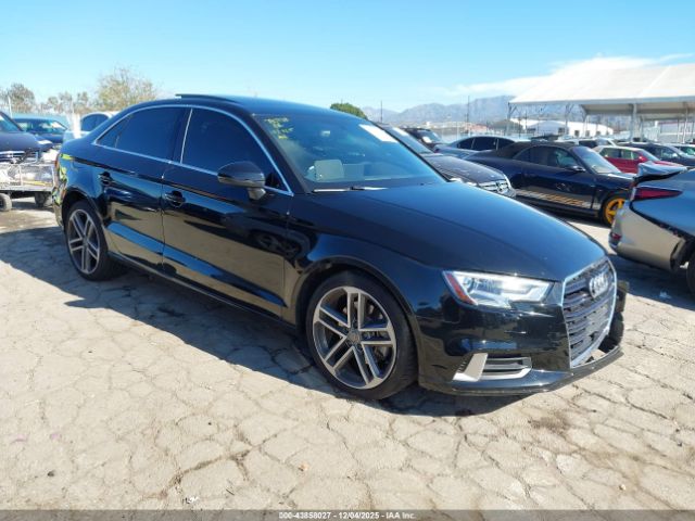 2019 AUDI A3 WAUAUGFF1K1010866 Photo 0