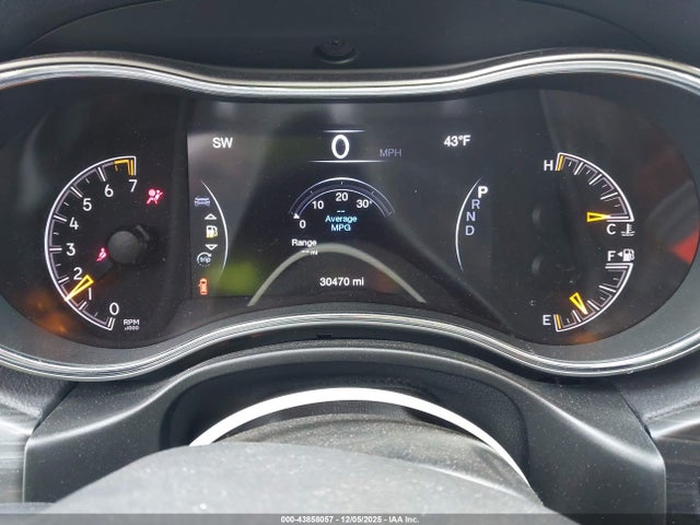 2019 JEEP GRAND CHEROKEE 1C4RJEBG1KC826627 Photo 6