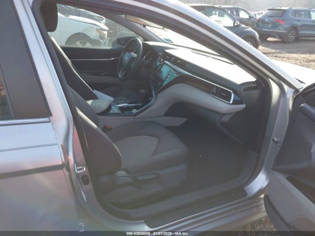 2018 TOYOTA CAMRY HYBRID 4T1B31HK0JU004342 Photo 4