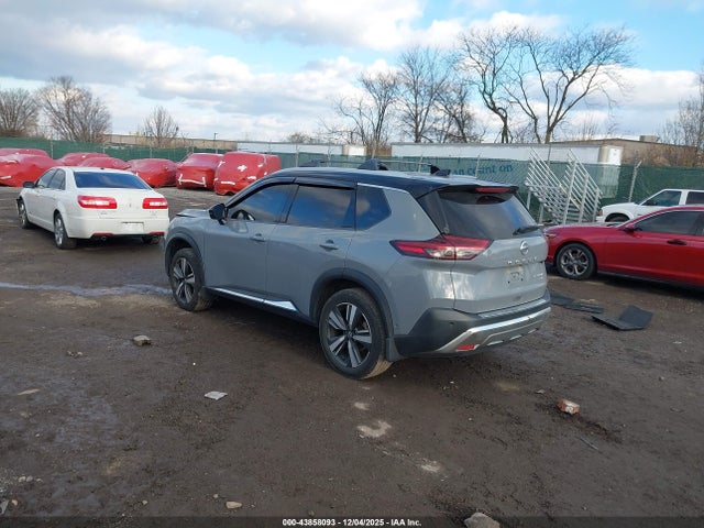 JN8AT3DD8MW300239 Nissan Rogue Platinum Intelligent Awd