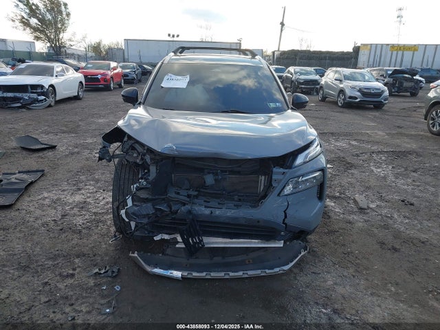 JN8AT3DD8MW300239 Nissan Rogue Platinum Intelligent Awd